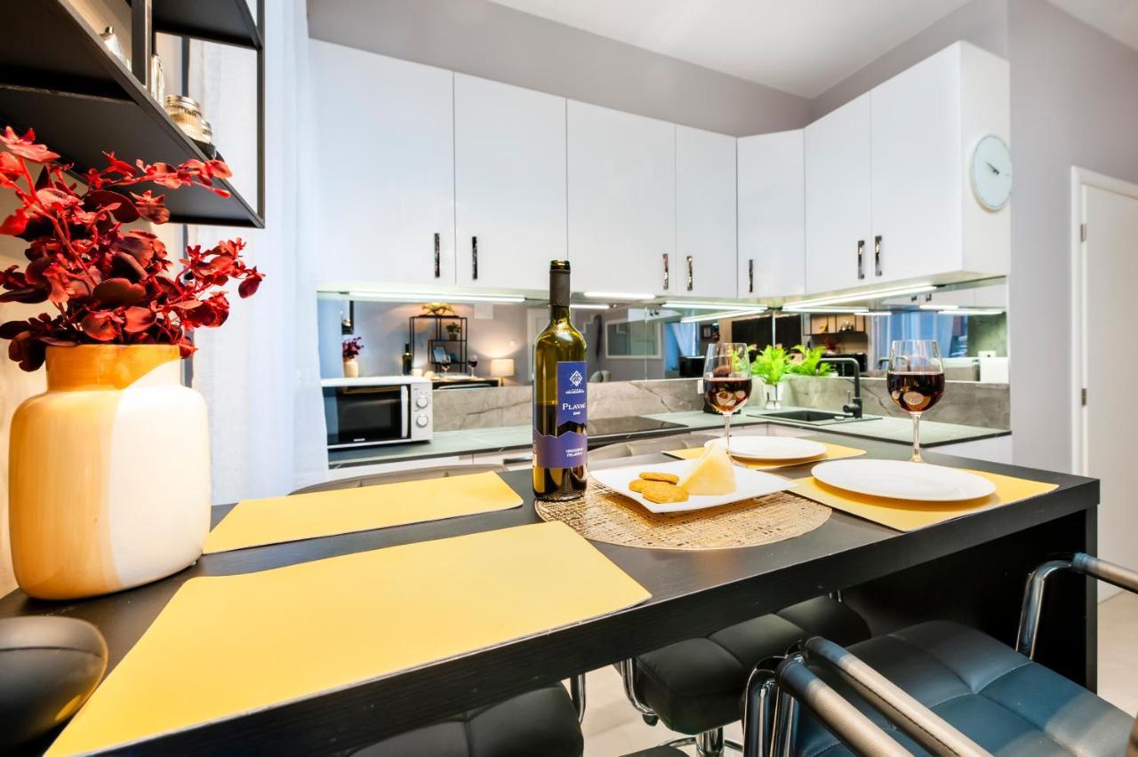 Bella Campagna - Luxury Two Bedroom Apartment Rovinj Exterior foto