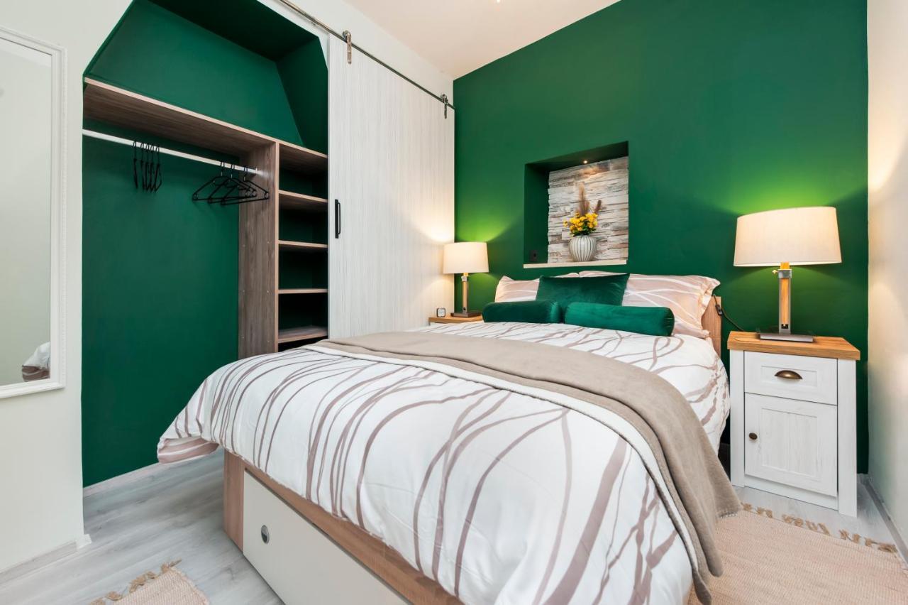 Bella Campagna - Luxury Two Bedroom Apartment Rovinj Exterior foto